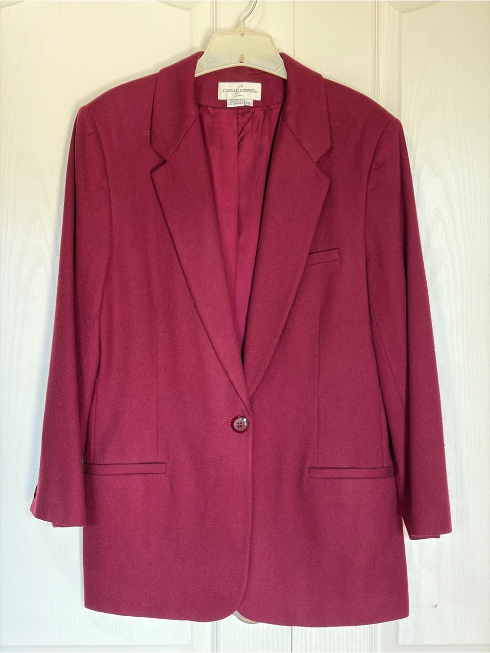 Vintage Wool Cranberry Blazer and Shorts Set Suit Casual Corner Size 12 - Picture 2 of 11